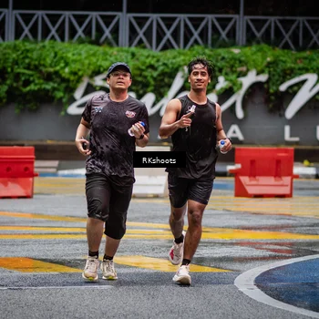 Runner Photo 7878384