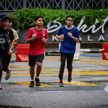 Runner Photo 7878393