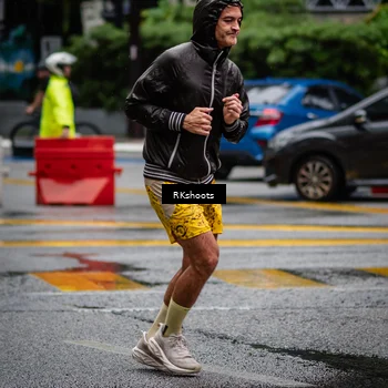 Runner Photo 7878400