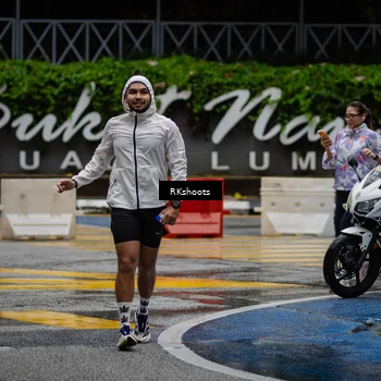 Runner Photo 7878417