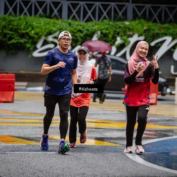 Runner Photo 7878438