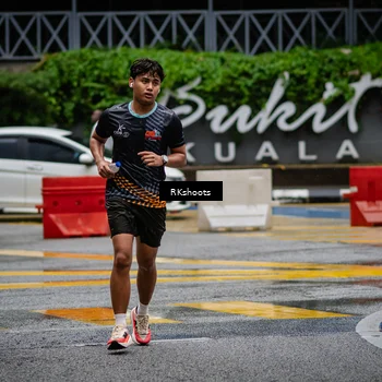 Runner Photo 7878444