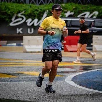 Runner Photo 7878491