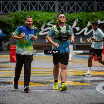 Runner Photo 7878504
