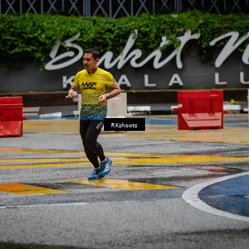 Runner Photo 7878525