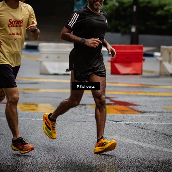 Runner Photo 7878541