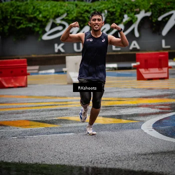 Runner Photo 7878543