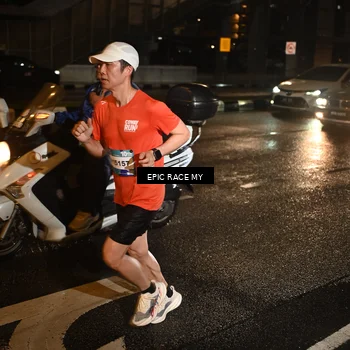 Runner Photo 7878574