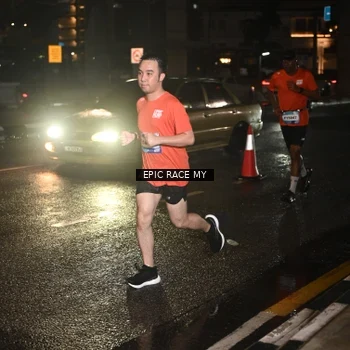 Runner Photo 7878582