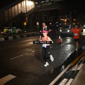 Runner Photo 7878584