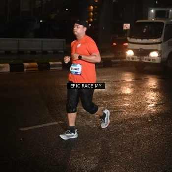 Runner Photo 7878589