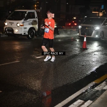 Runner Photo 7878590