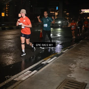 Runner Photo 7878610