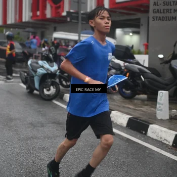 Runner Photo 7878612