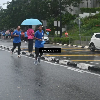Runner Photo 7878628