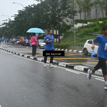 Runner Photo 7878632