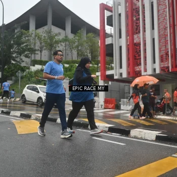 Runner Photo 7878639