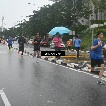 Runner Photo 7878642