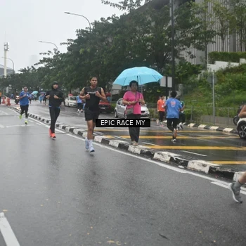 Runner Photo 7878644