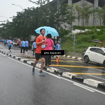 Runner Photo 7878653