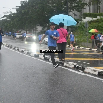 Runner Photo 7878664