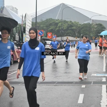 Runner Photo 7878671
