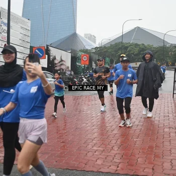 Runner Photo 7878700