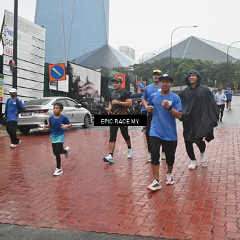 Runner Photo 7878703