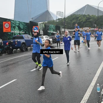Runner Photo 7878709