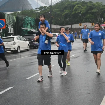Runner Photo 7878714