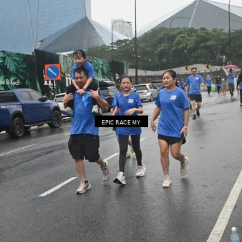 Runner Photo 7878715