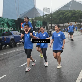 Runner Photo 7878716