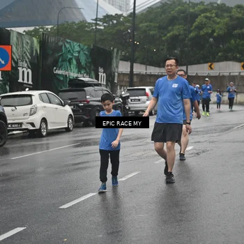 Runner Photo 7878719