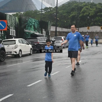 Runner Photo 7878720