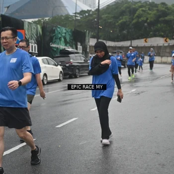 Runner Photo 7878732