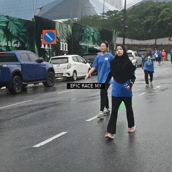Runner Photo 7878741