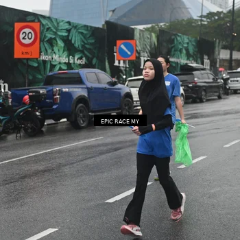 Runner Photo 7878746