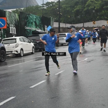 Runner Photo 7878756