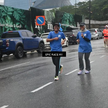 Runner Photo 7878759