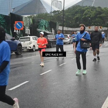Runner Photo 7878771