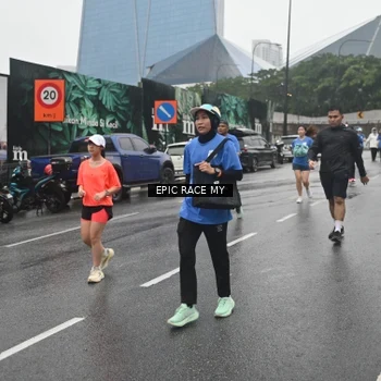 Runner Photo 7878776