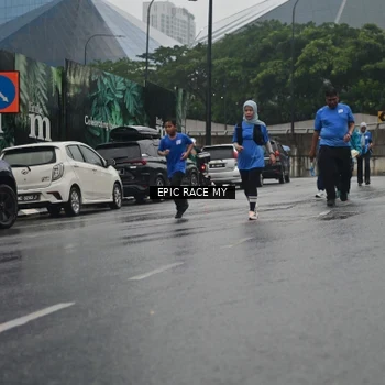 Runner Photo 7878794