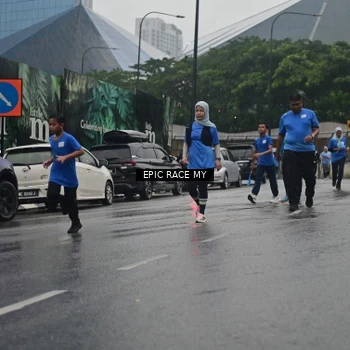 Runner Photo 7878796