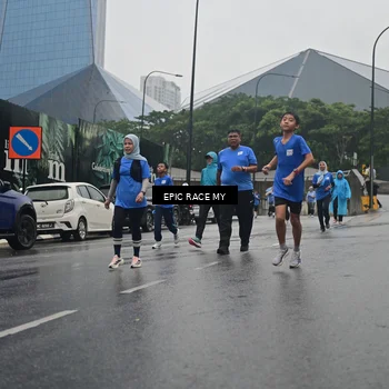 Runner Photo 7878798