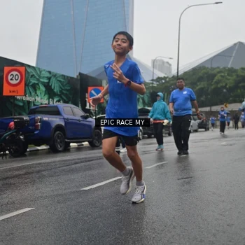 Runner Photo 7878800