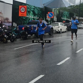 Runner Photo 7878836