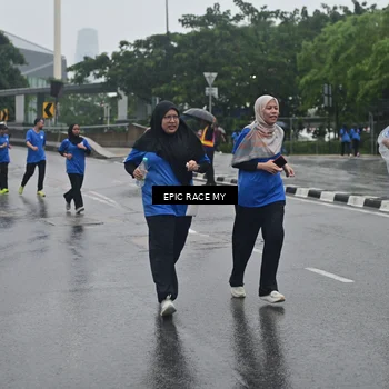 Runner Photo 7878841