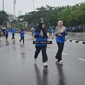 Runner Photo 7878852