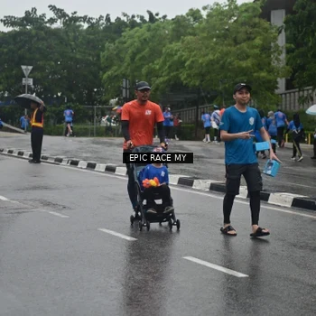 Runner Photo 7878860