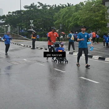 Runner Photo 7878863
